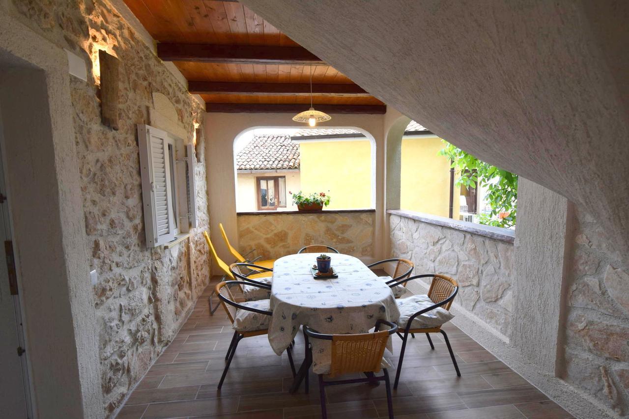 Neven Apartman Čižići