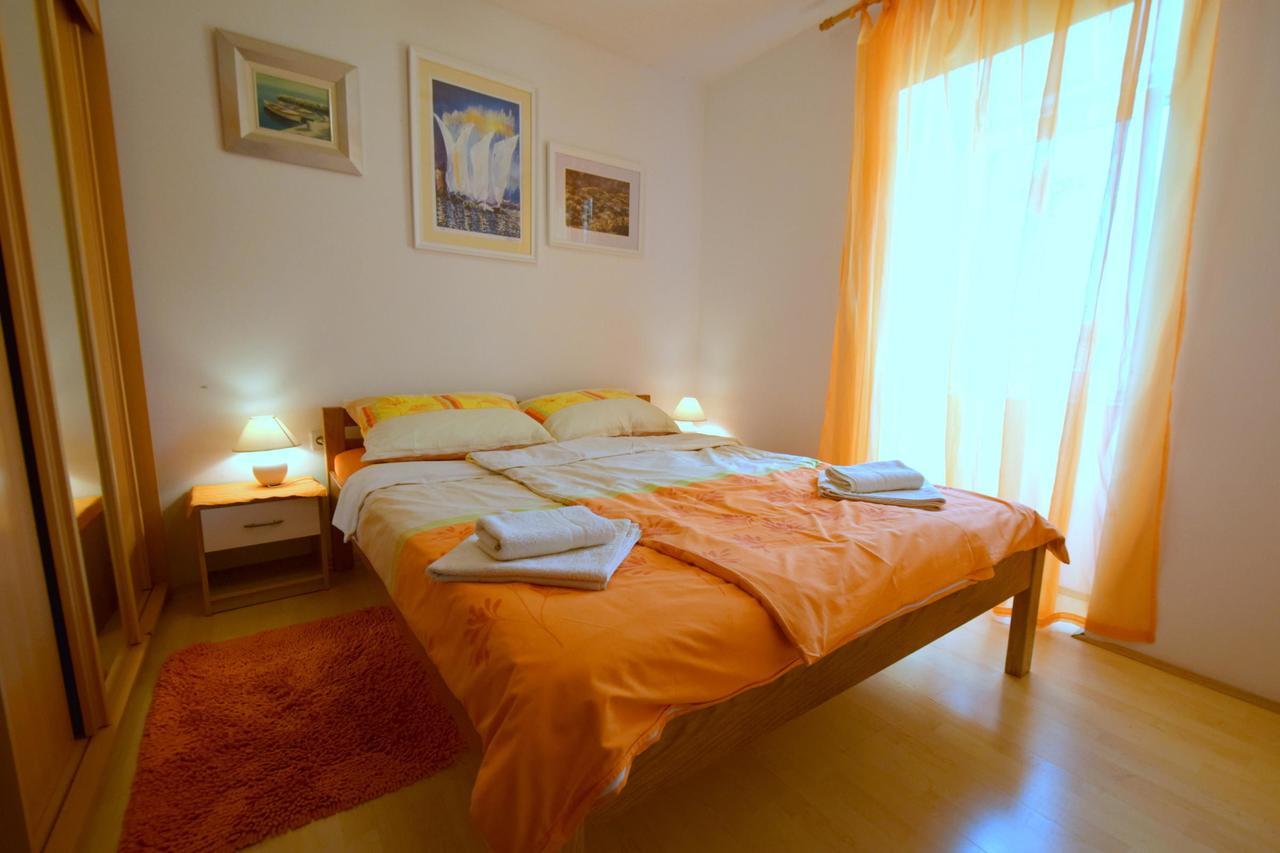 Neven Apartman *